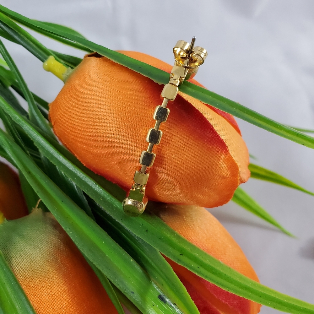 Avon Day Into Evening Earrings Ruby Red Pierced - image 2